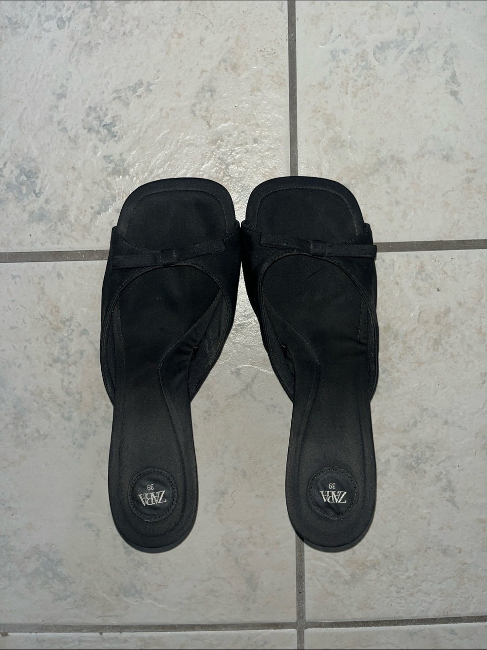 Zara Black Bow-Accent Slide Mules